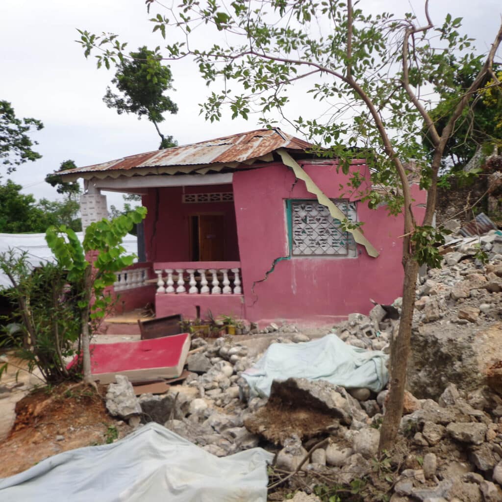 RAB_GALLERY Deacon's damaged house in Jeremie