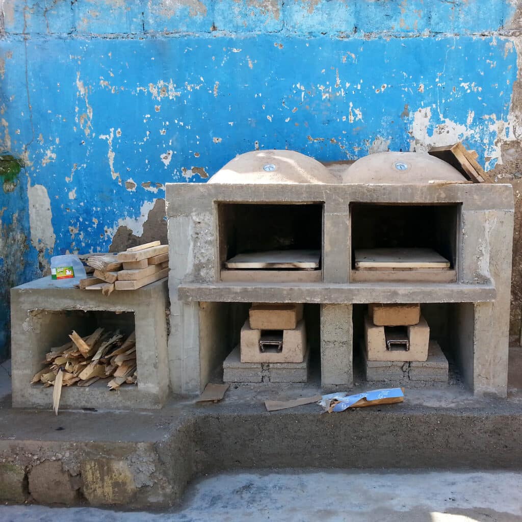 RAB_GALLERY Two ovens and press under construction